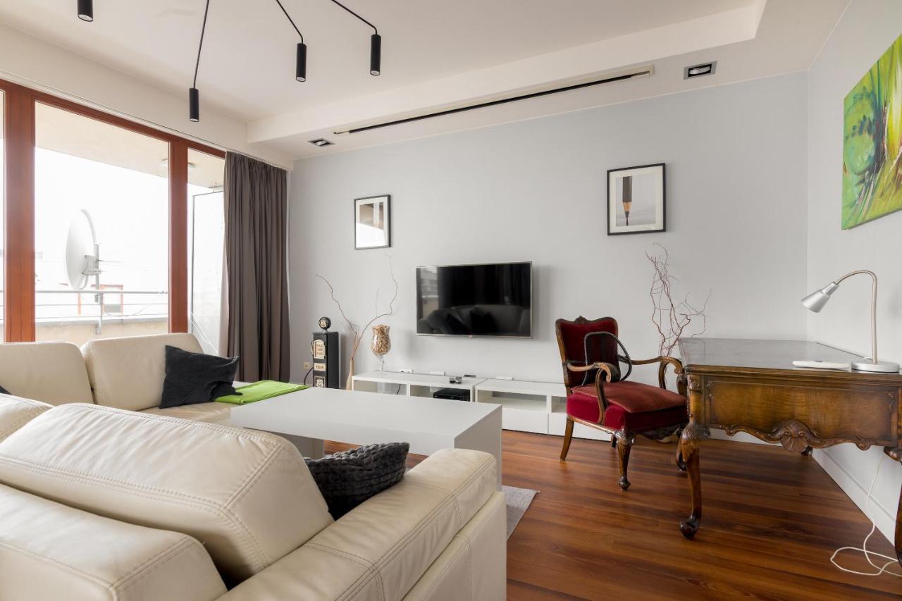Hlonda Deluxe Apartment With Terrace Варшава Экстерьер фото